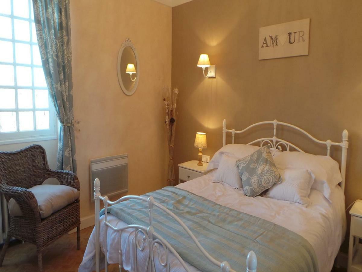 Bed and Breakfast Le Montaigne Saint-Alvere Екстер'єр фото