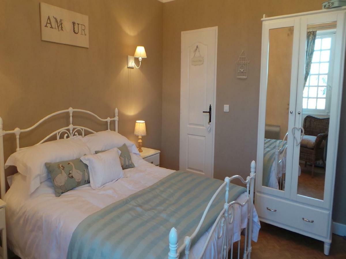 Bed and Breakfast Le Montaigne Saint-Alvere Екстер'єр фото